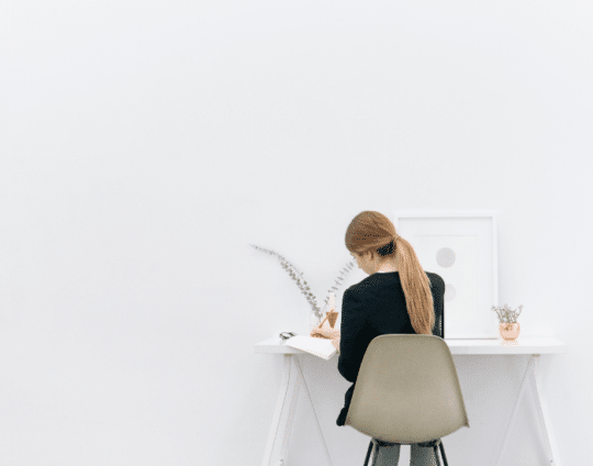 ¿Qué hacer si pasas mucho tiempo sentada?