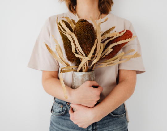 Duchas vaginales ¿qué son y qué riesgos tienen para la salud íntima?